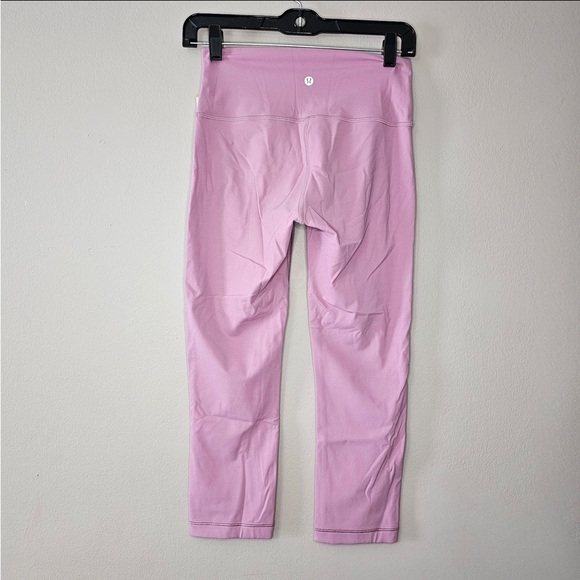 SOLD Lululemon Wunder Under Crop (High-Rise) Full-On Luxtreme 21" in Pink Taupe - Picture 7 of 8